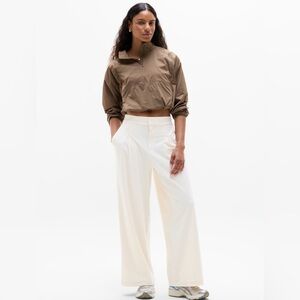 NWT Athleta Pinnacle Bone Trouser Size 6/T